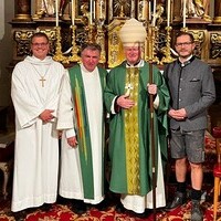 Amtseinführung von Pfarrer und Pfarrvorständen in der neuen Pfarre Perg